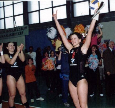 Η «Σαντορινιά» Ελένη Μεμετζή θυμάται την πρώτη κούπα Κυπέλλου το 1999